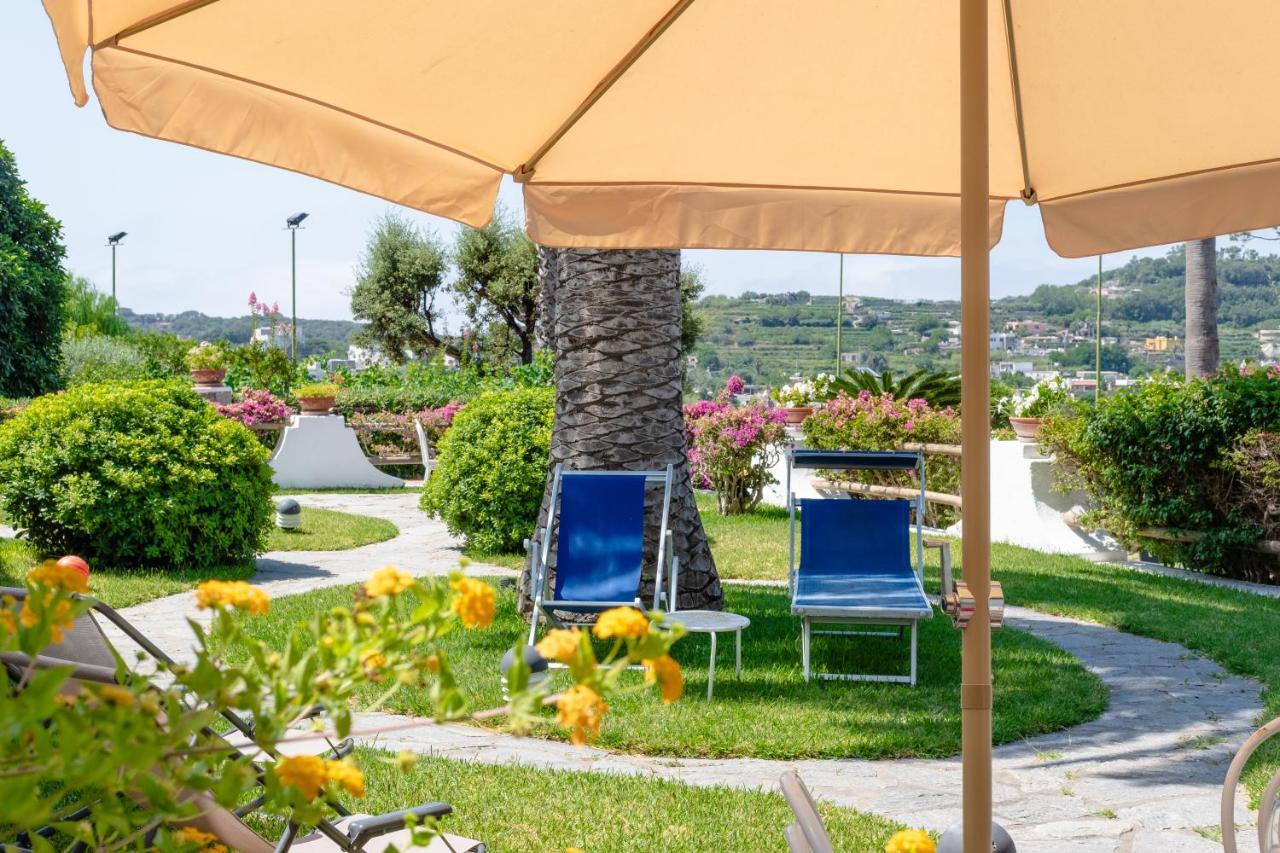 Villetta Con Giardino Esclusivo Di 1000 Mq, Piscina, Tennis, Calcio, Bocce Forio di Ischia Kültér fotó