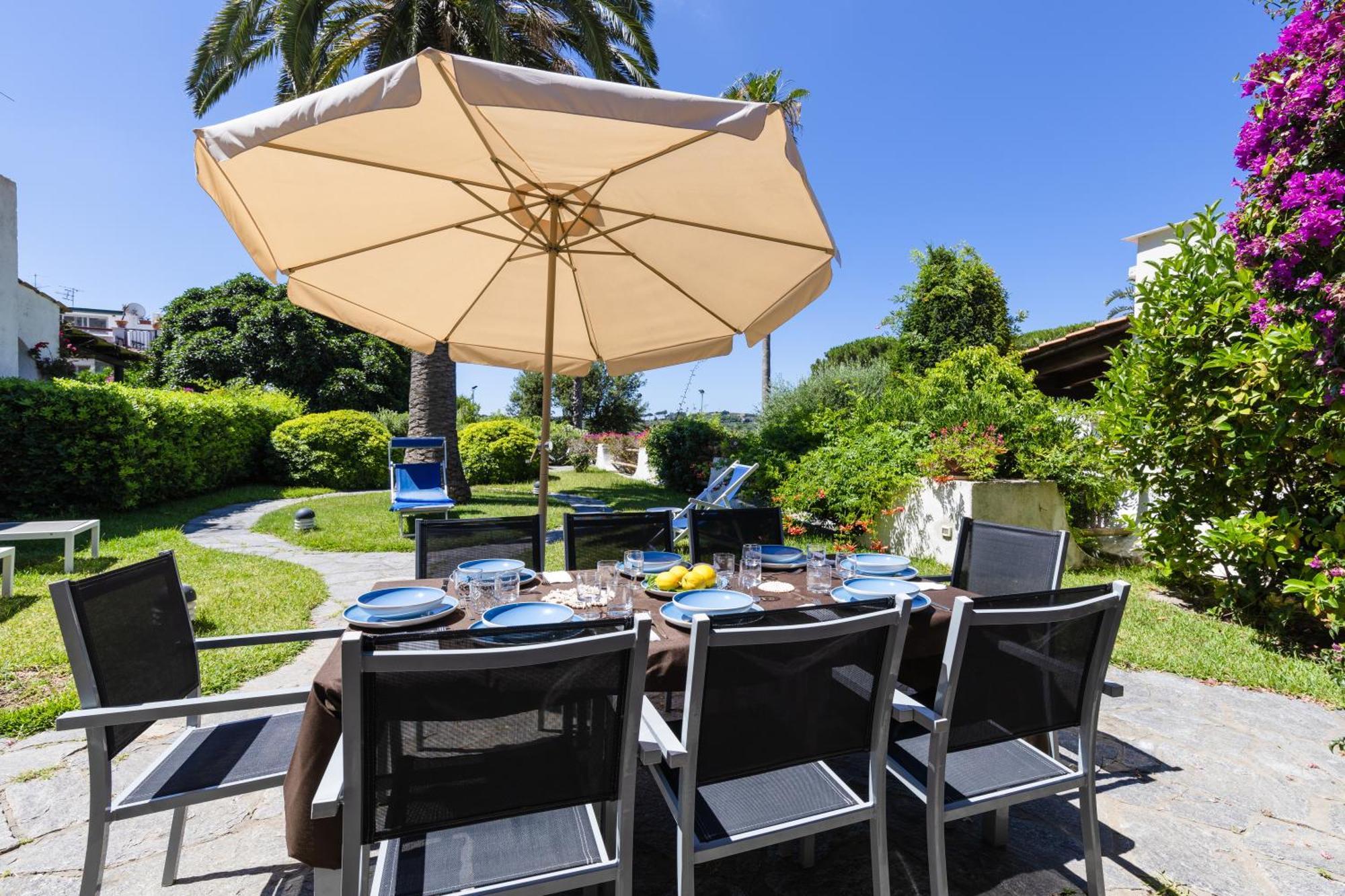 Villetta Con Giardino Esclusivo Di 1000 Mq, Piscina, Tennis, Calcio, Bocce Forio di Ischia Kültér fotó