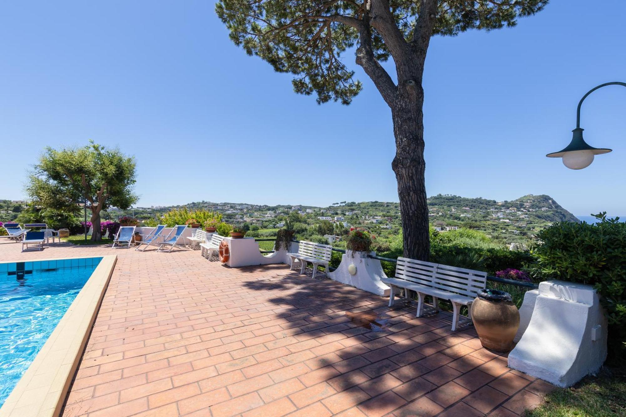 Villetta Con Giardino Esclusivo Di 1000 Mq, Piscina, Tennis, Calcio, Bocce Forio di Ischia Kültér fotó